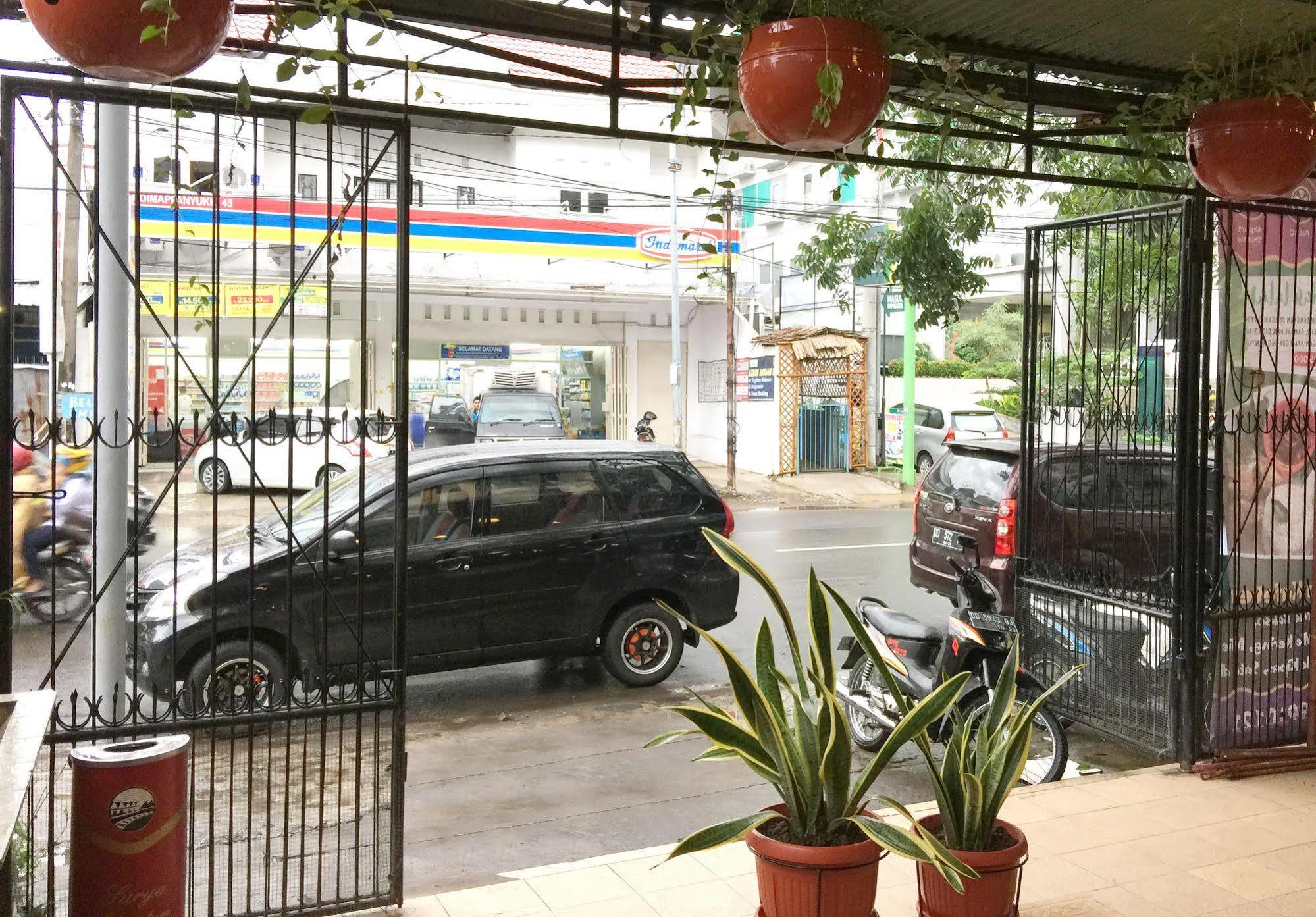 Wisma Sentosa Makasar Exteriér fotografie